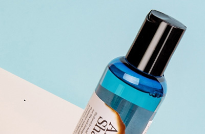 Fondată în 2005, are 13000 de metri pătrați de clădiri standard de fabrică, este o colecție de cercetare și dezvoltare, producție și vânzări într-una dintre întreprinderile de materiale de ambalare a produselor cosmetice.