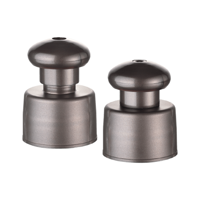 Capac din plastic de dimensiuni medii